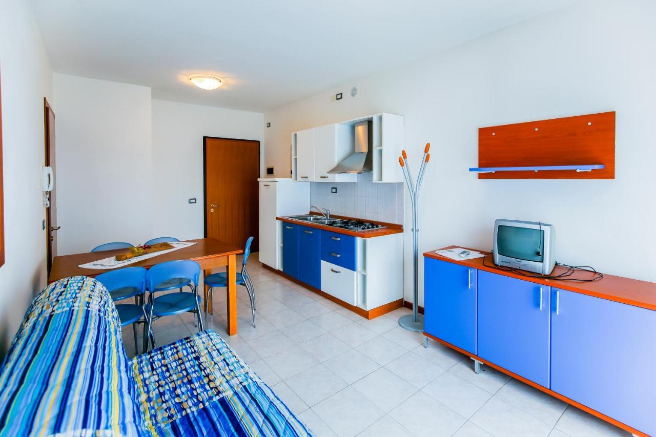 Altanea Residences Con Piscina Caorle Exterior photo